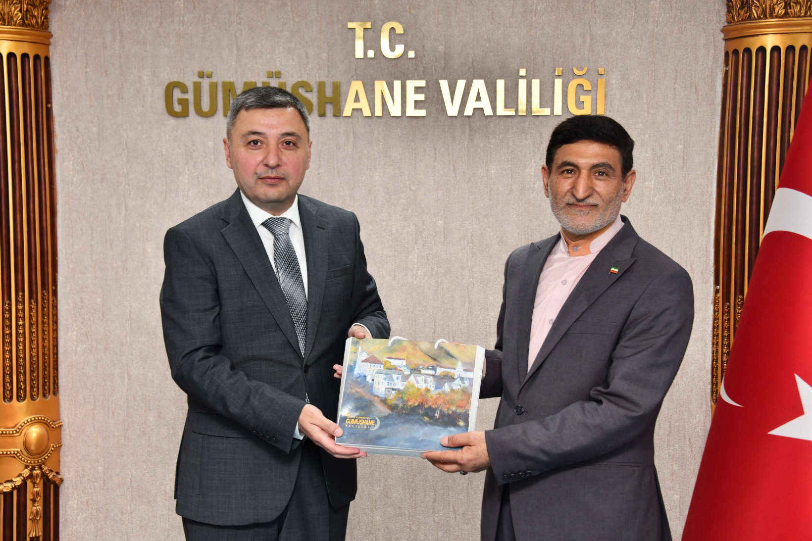 Vali Tanrısever Başkonsolos Mohebbati’yi misafir etti 5