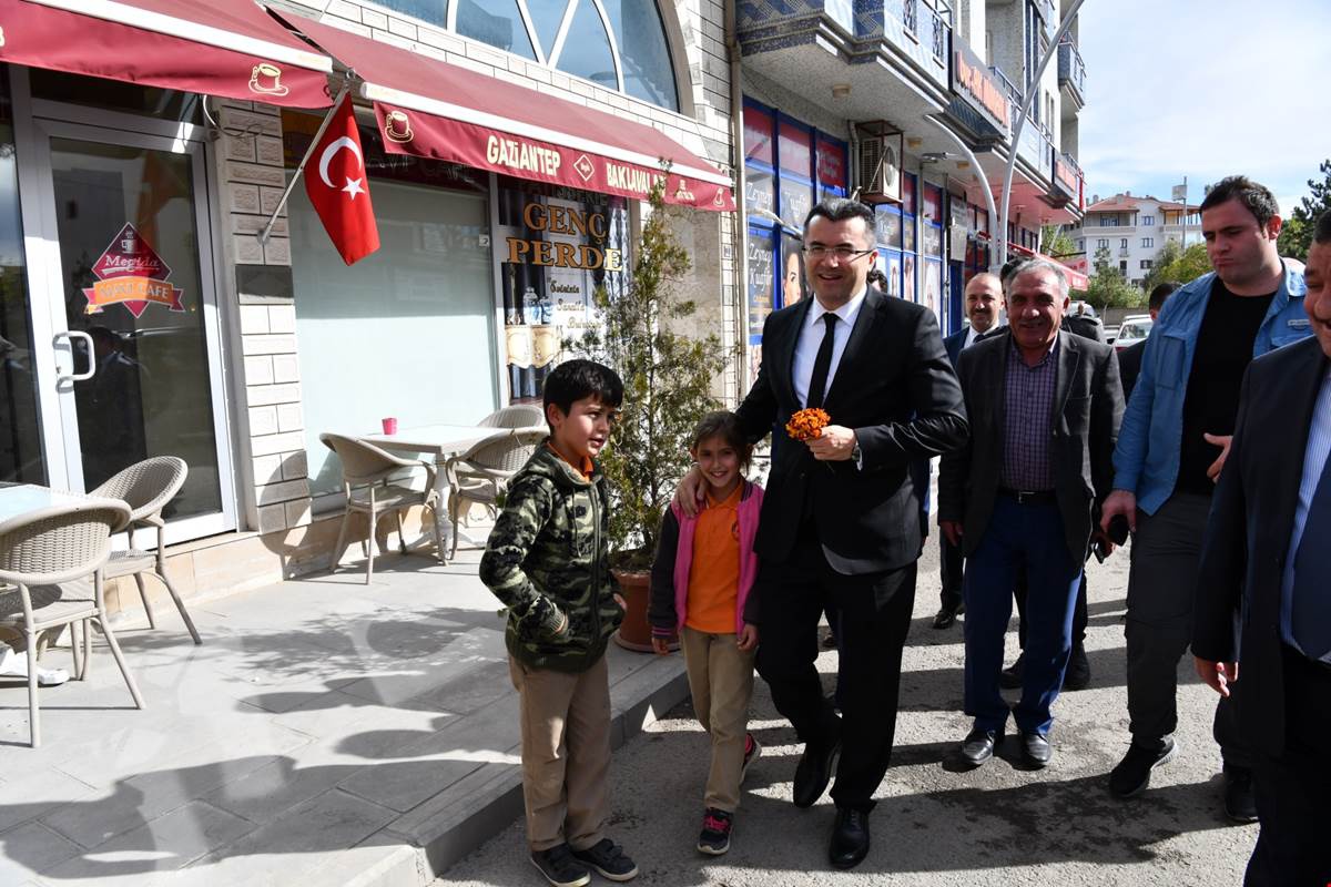 Vali Memiş ilçe ziyaretlerine başladı 24