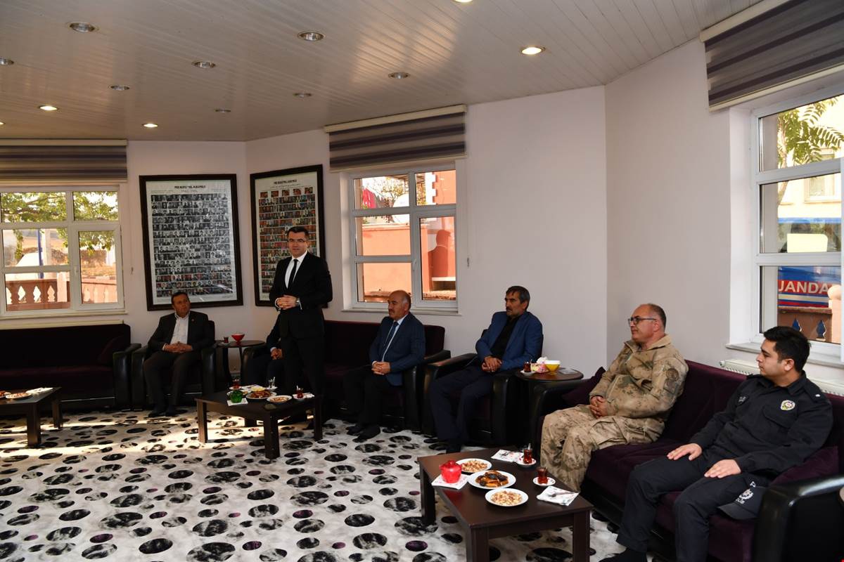 Vali Memiş ilçe ziyaretlerine başladı 39