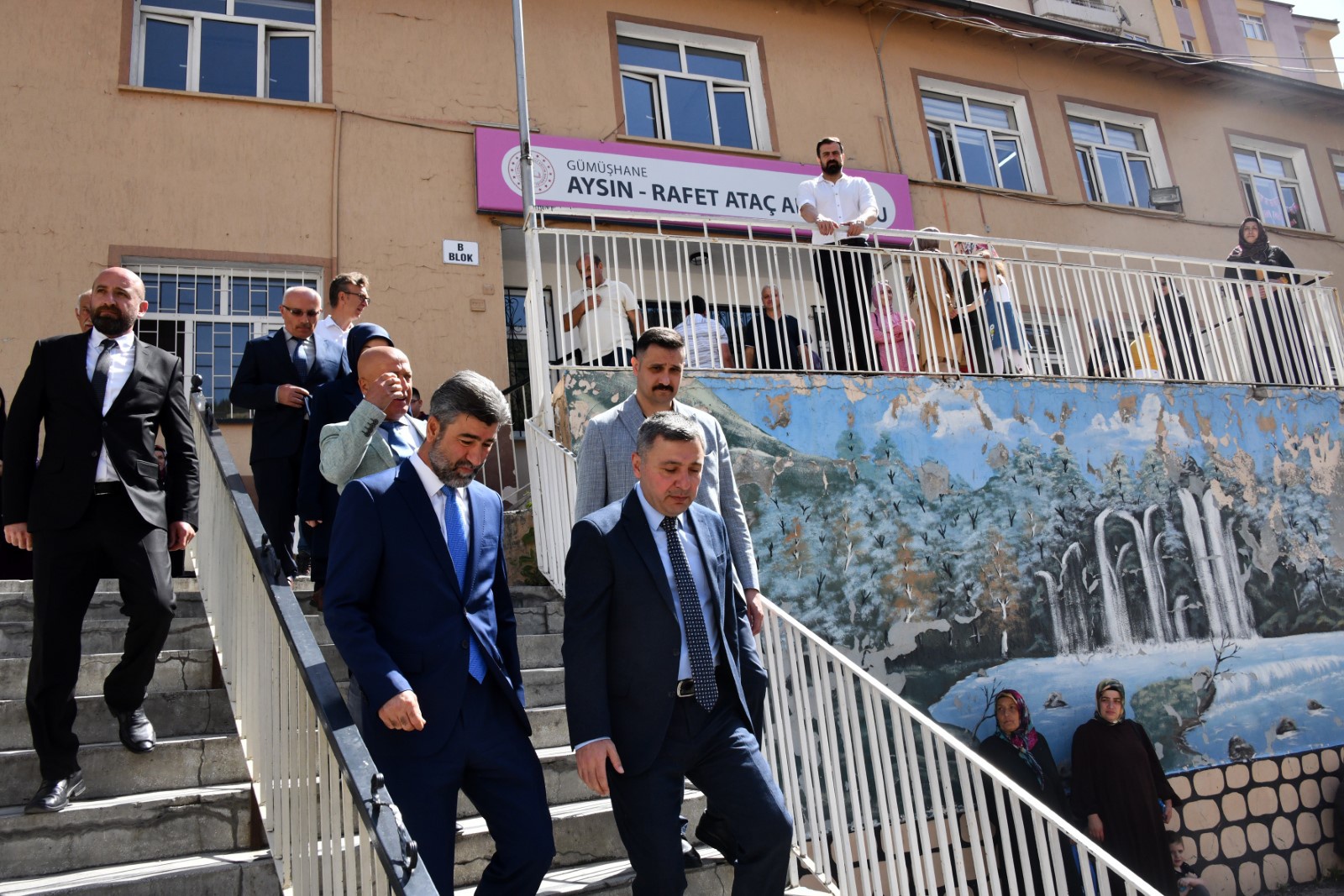 Gümüşhane’de 18 bin 349 öğrenci karne aldı 29