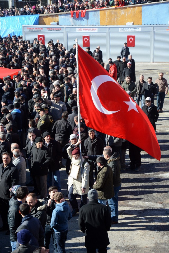 Gümüşhane gül yüzlü şehidini uğurladı 38