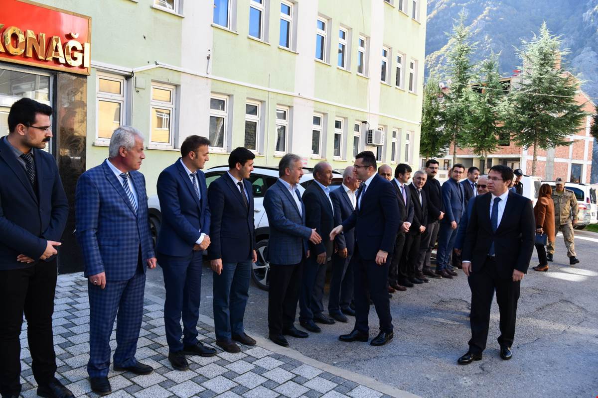 Vali Memiş, ilçe ziyaretlerini Kürtün ve Torul’la tamamladı 5