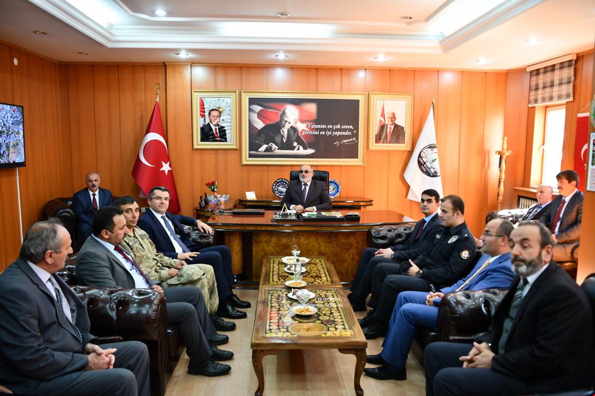 Vali Memiş, ilçe ziyaretlerini Kürtün ve Torul’la tamamladı 13