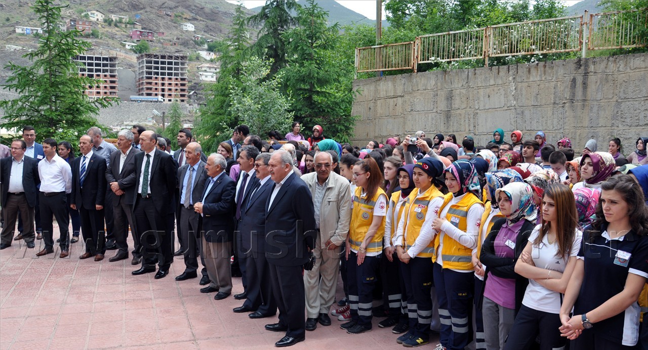 İbn-i Sina’da TÜBİTAK Bilim Fuarı Açıldı 2