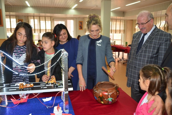 Emine Erdoğan'dan Gümüşhaneli Çocuklara Hediye 1