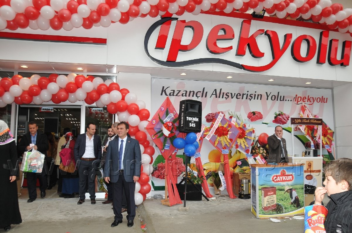 İpekyolu Alışveriş Merkezi Açıldı 4