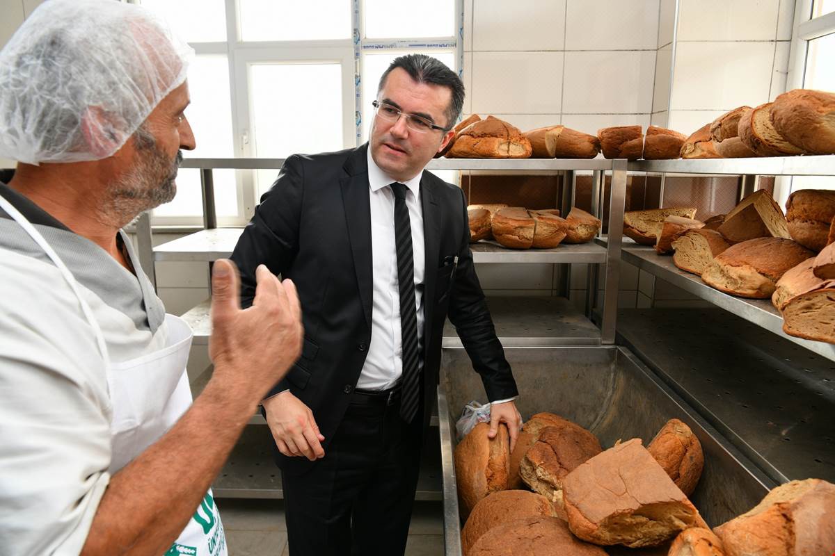 Vali Memiş Araköy ve Çayırçukur’a ziyaret etti 2