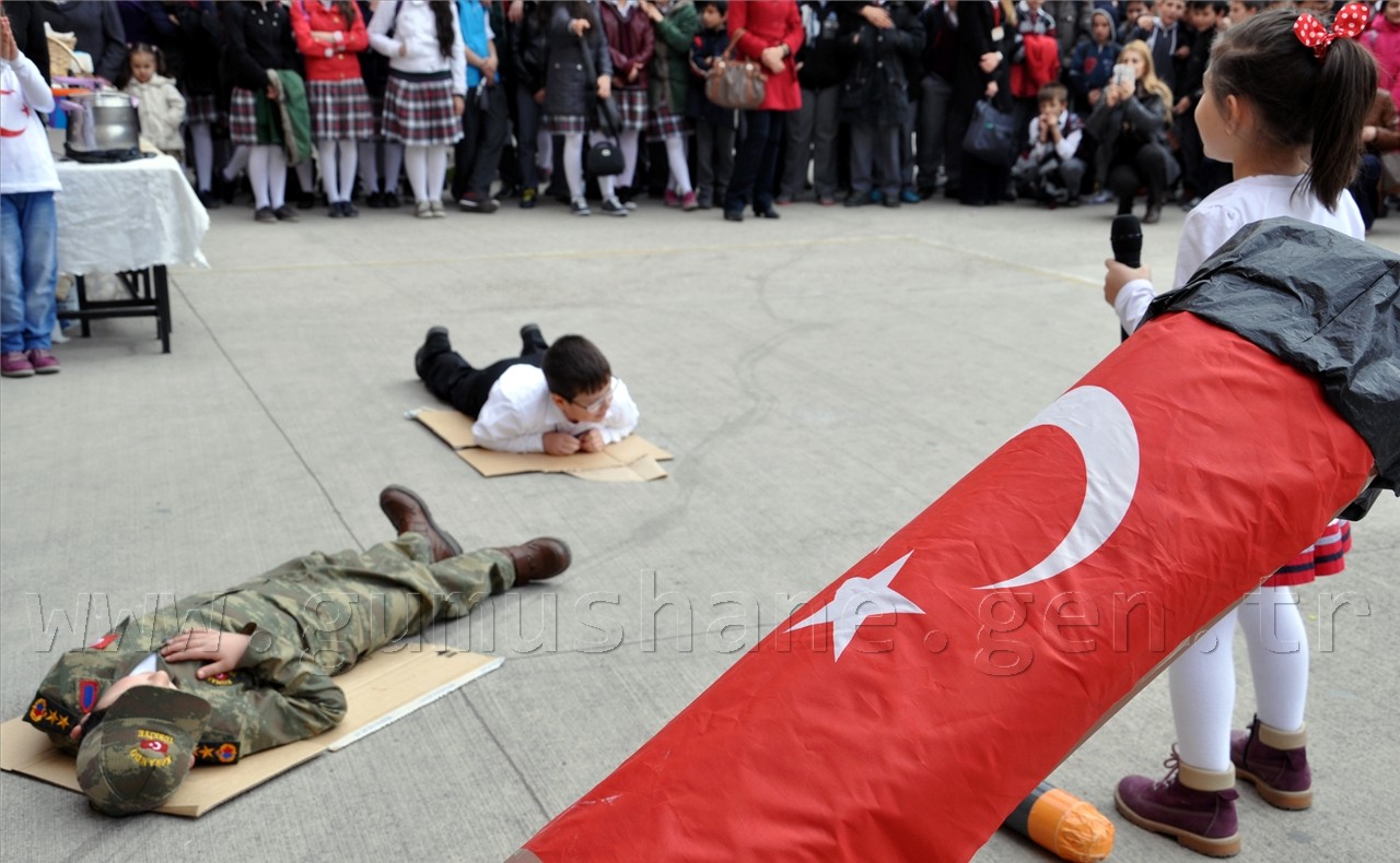 Aysın Rafet Çanakkale'yi Unutmadı 5