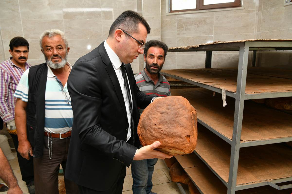 Vali Memiş Araköy ve Çayırçukur’a ziyaret etti 4