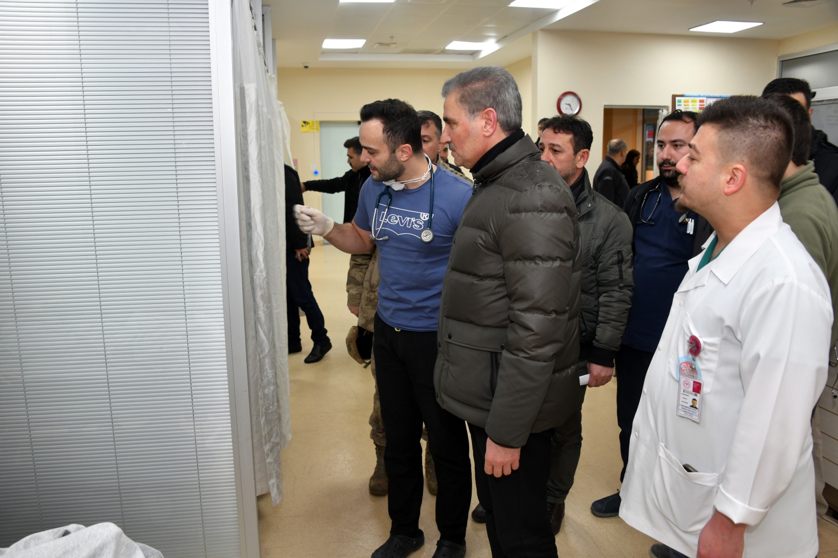 Gümüşhane’de yolcu otobüsü kaza yaptı: 2’si çocuk 14 yaralı 16