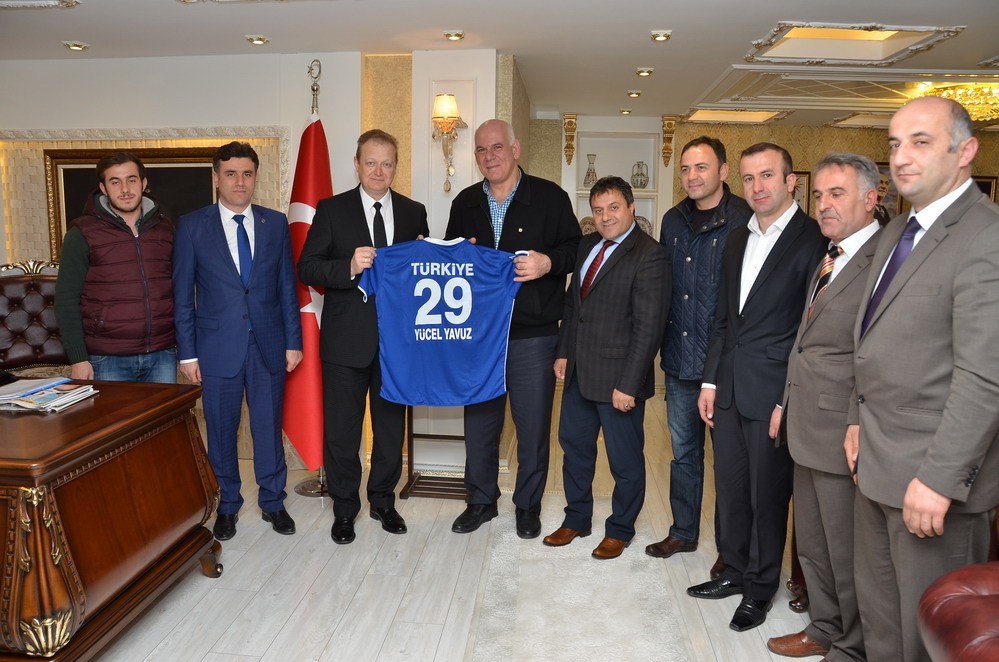 Hentbol Federasyonu Başkanı Eyüboğlu Gümüşhane’de 2