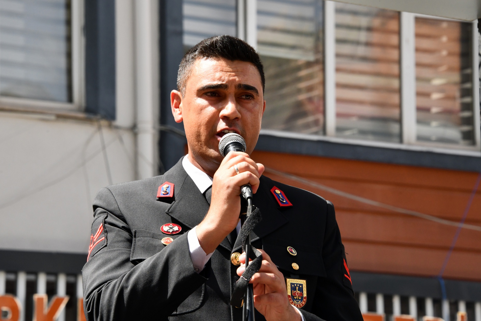 Jandarma’nın sergi ve konserine yoğun ilgi 8