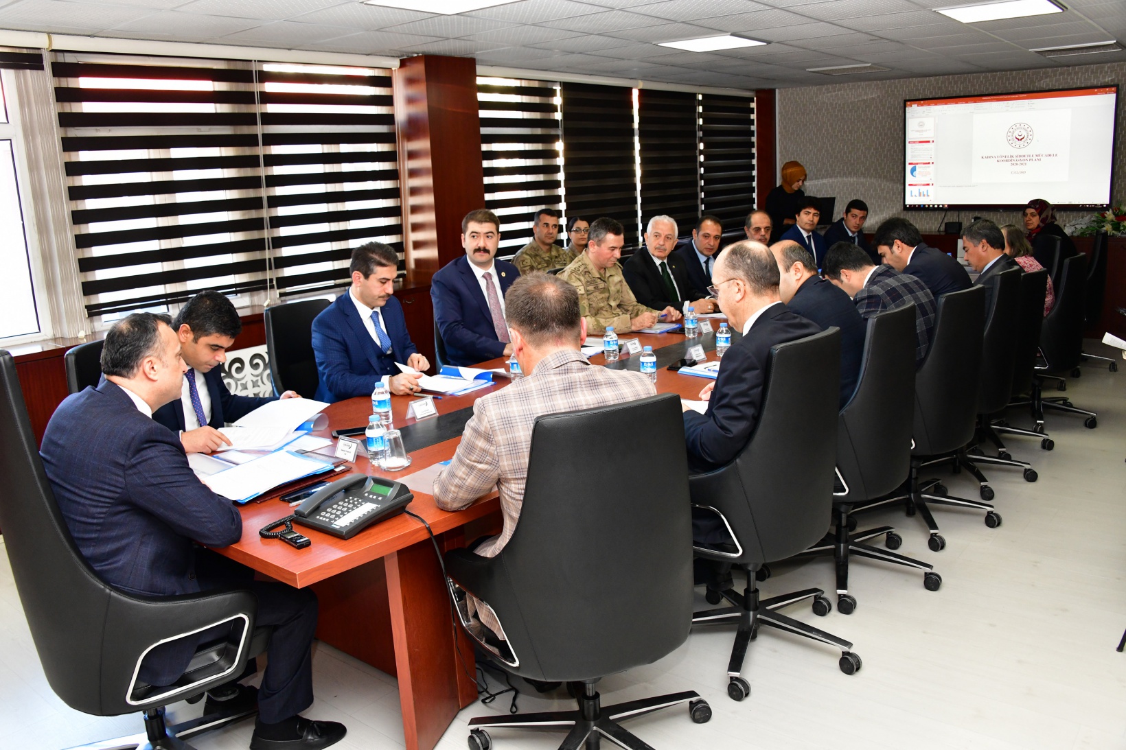 Gümüşhane’de üst düzey katılımlı Kadına Karşı Şiddetle Mücadele toplantısı yapıldı 2