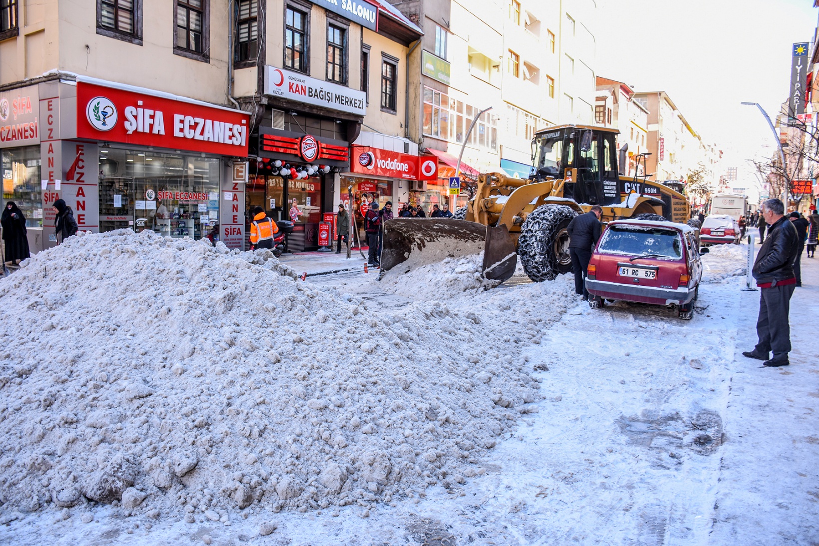 Gümüşhane Belediyesinden kar mesaisi 7