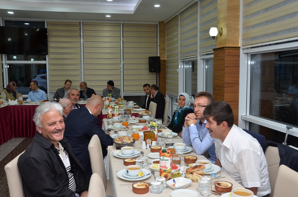 Vali Yavuz, Torul Kaymakamlığı’nın İftar Programına Katıldı 8