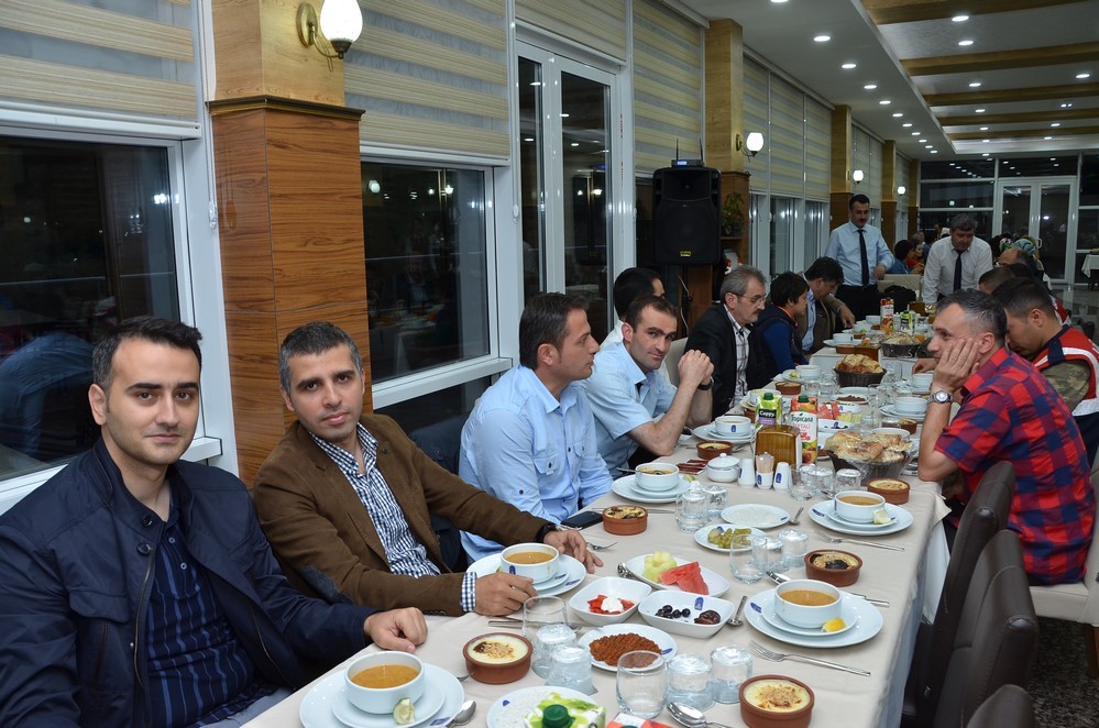 Vali Yavuz, Torul Kaymakamlığı’nın İftar Programına Katıldı 9