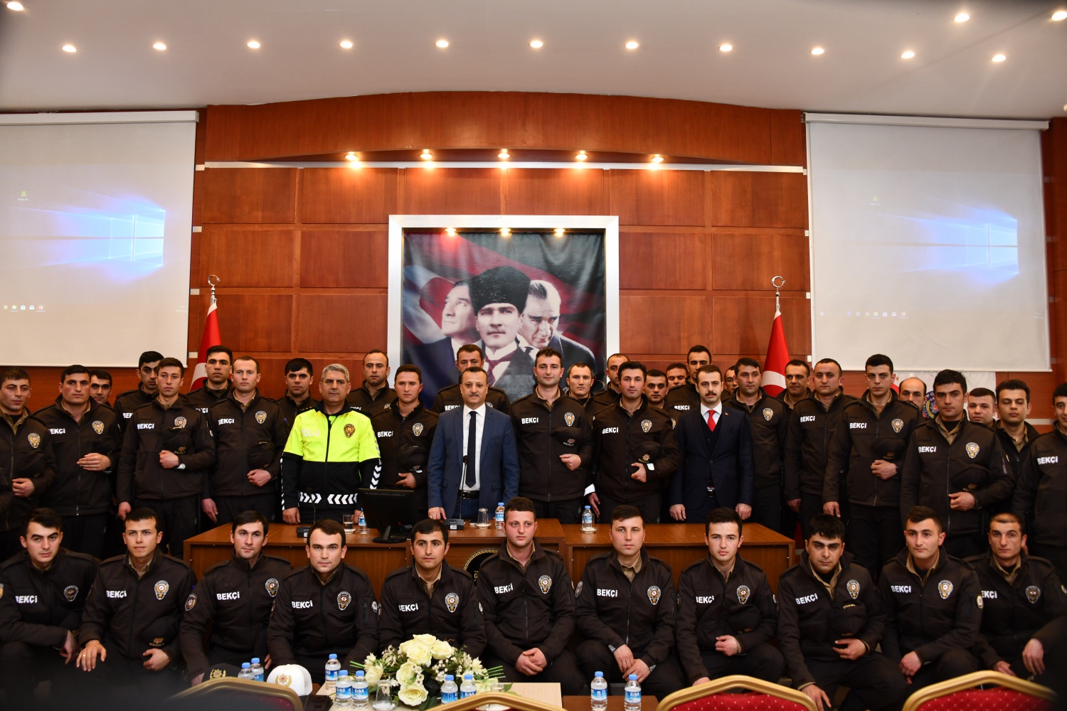 Bekçiler için sertifika töreni 12