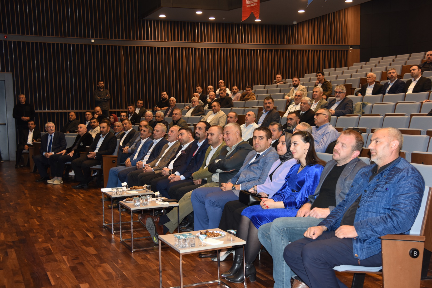 İstanbul’da gururlandıran Şiran Sempozyumu 17