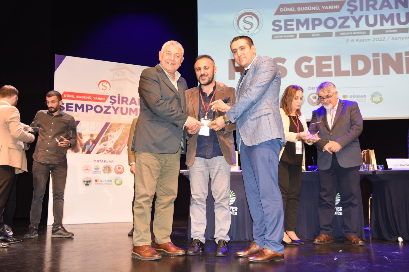 İstanbul’da gururlandıran Şiran Sempozyumu 40