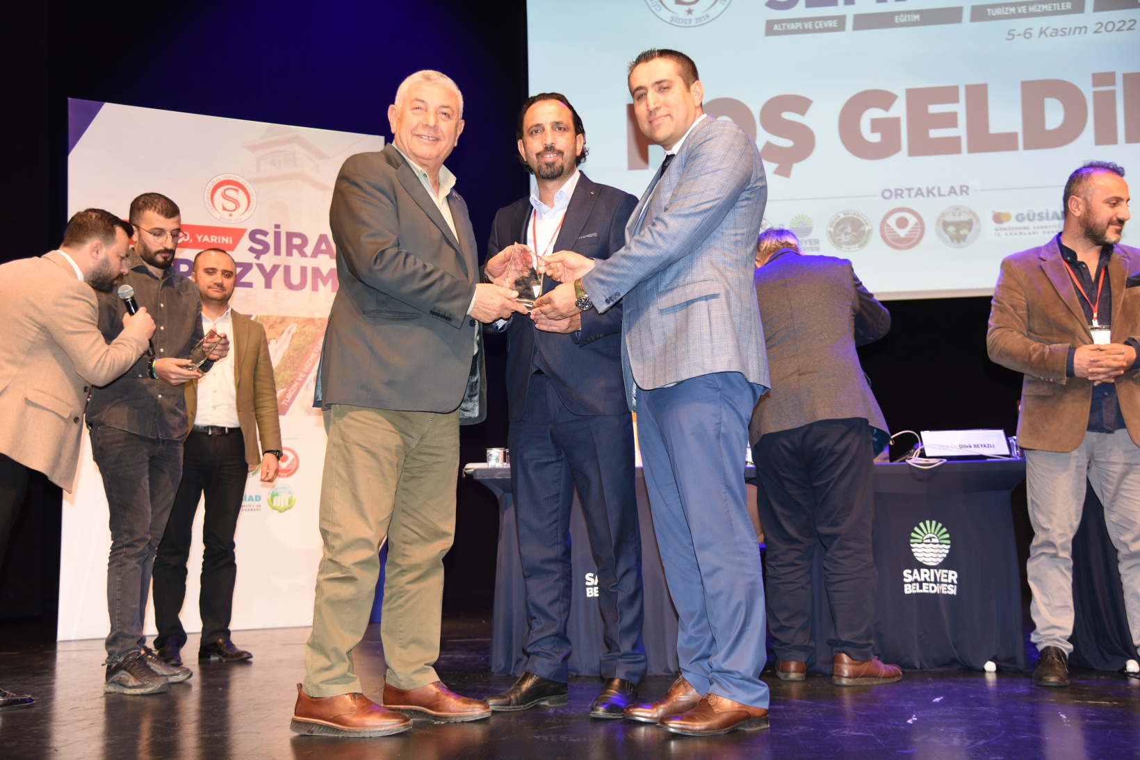 İstanbul’da gururlandıran Şiran Sempozyumu 14