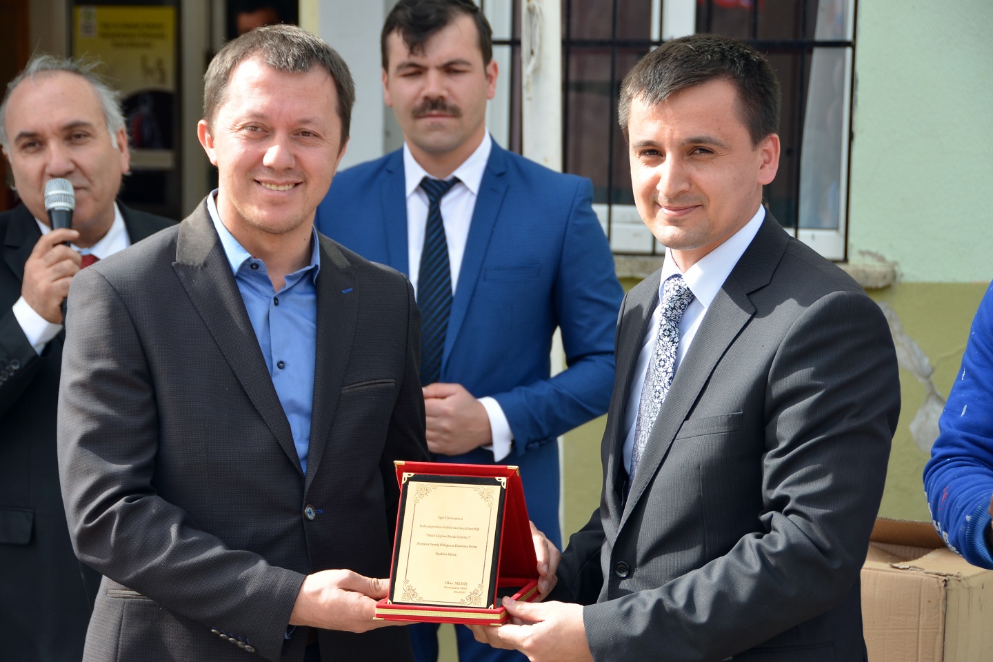 Minik Kalplere Büyük Umutlar projesi tamamlandı 12