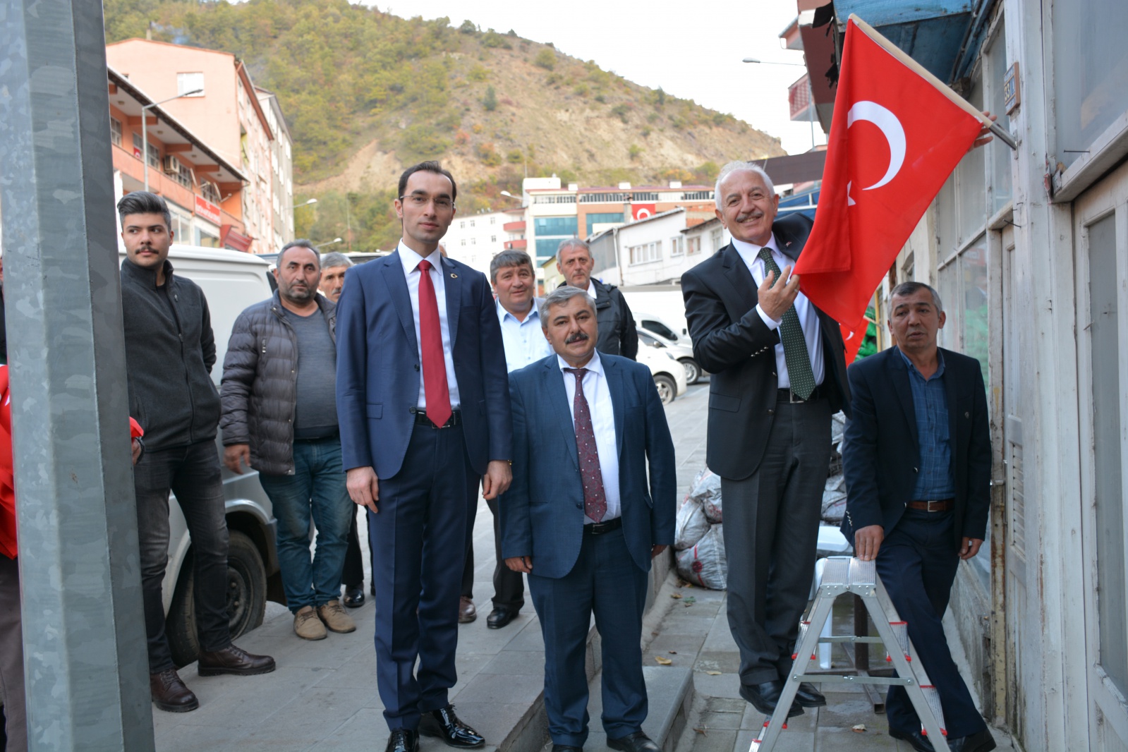 GTSO, Torul, Kürtün ve Özkürtün’ü bayraklarla donattı 7