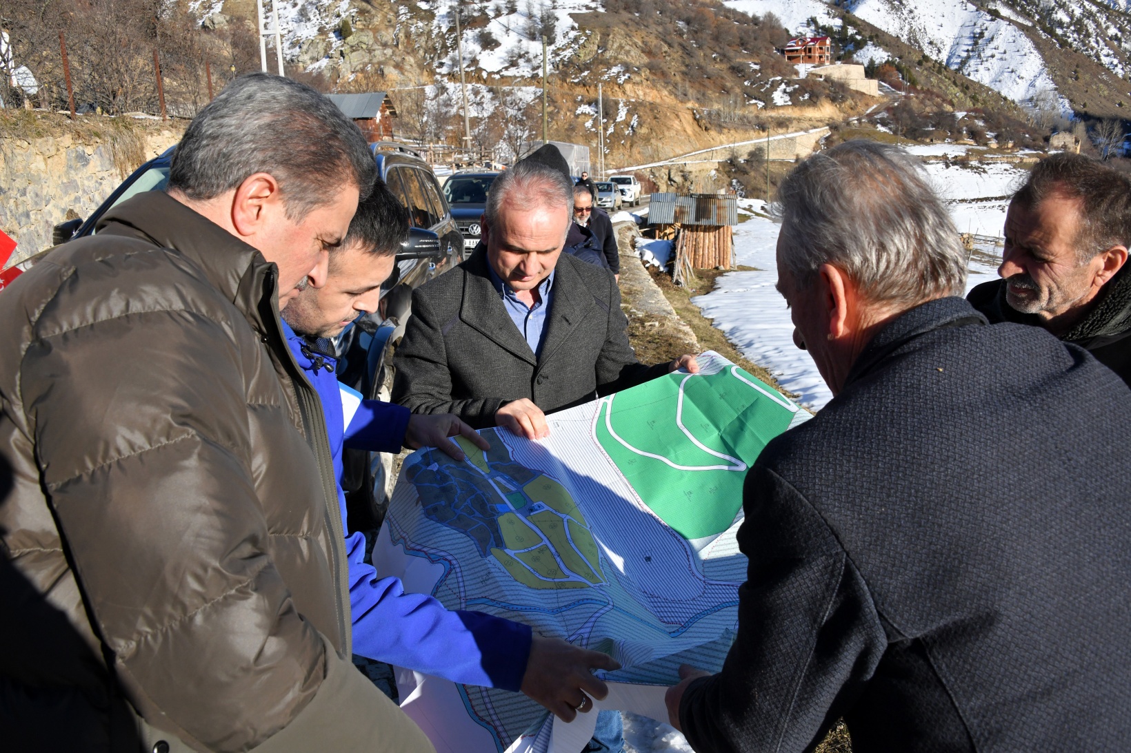 Vali Baruş’tan Yağlıdere ve Olucak köylerinde inceleme 11