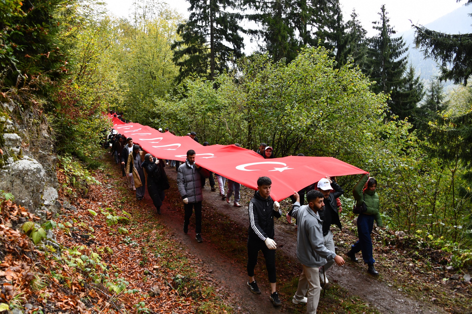 Örümcek Ormanlarında "Ormanlar İçin El Ele" etkinliği yapıldı 38