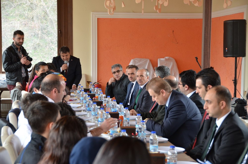 Vali Yavuz, başarılı sporcularla buluştu 7