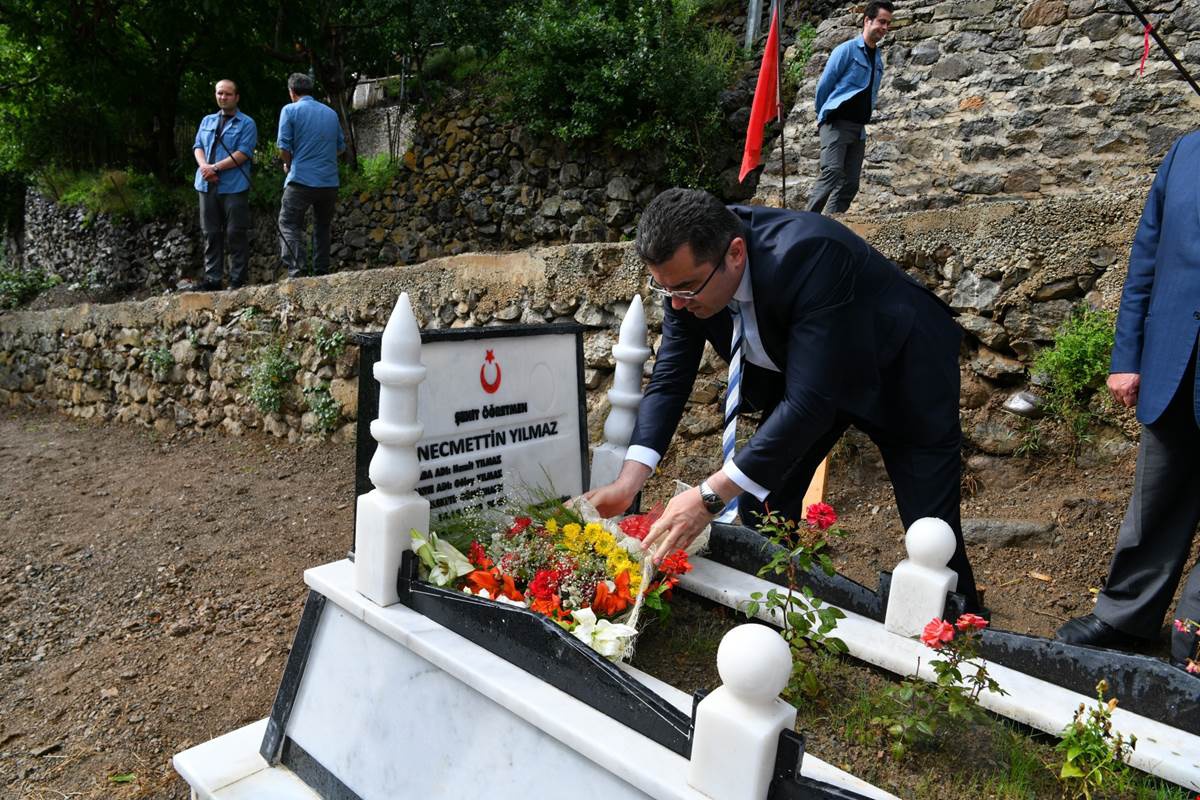 Vali Memiş Torul’da 7