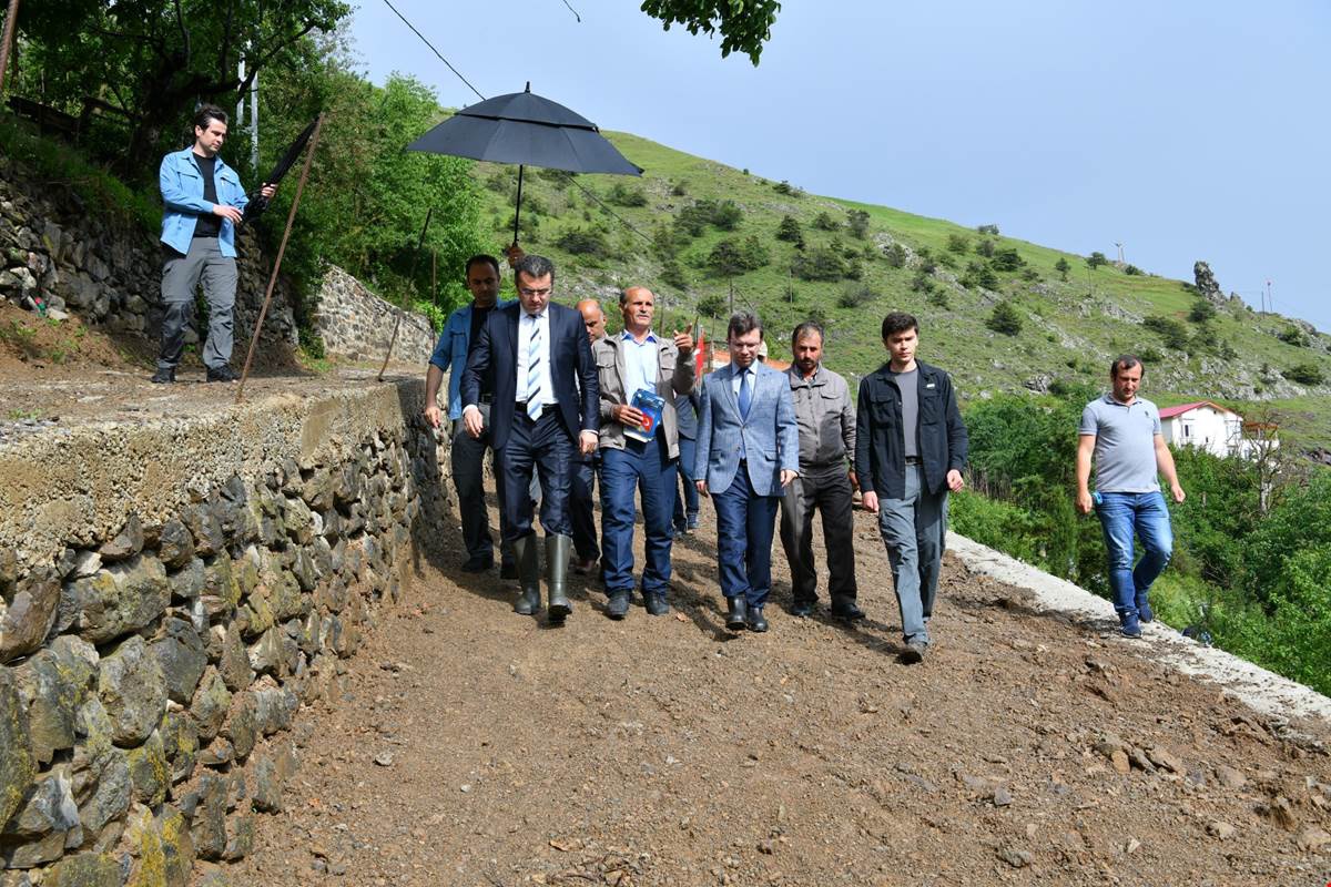 Vali Memiş Torul’da 10