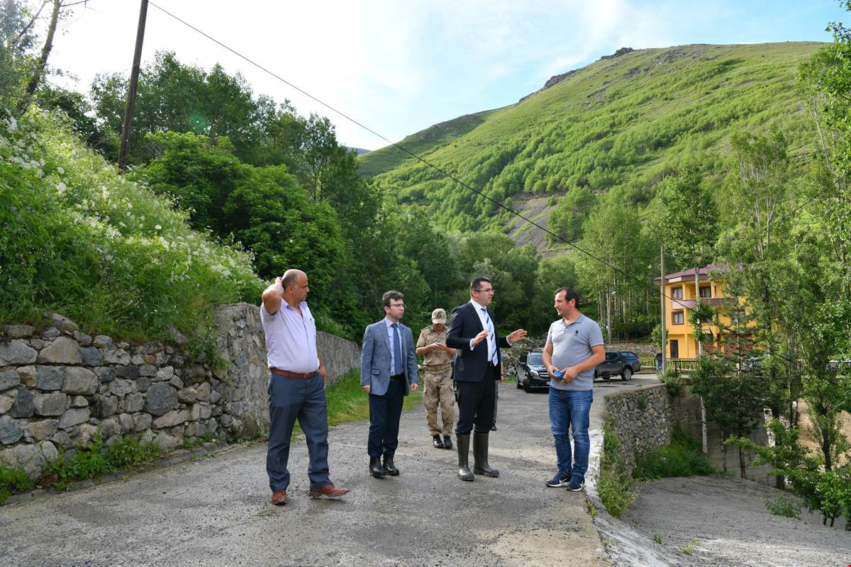 Vali Memiş Torul’da 16