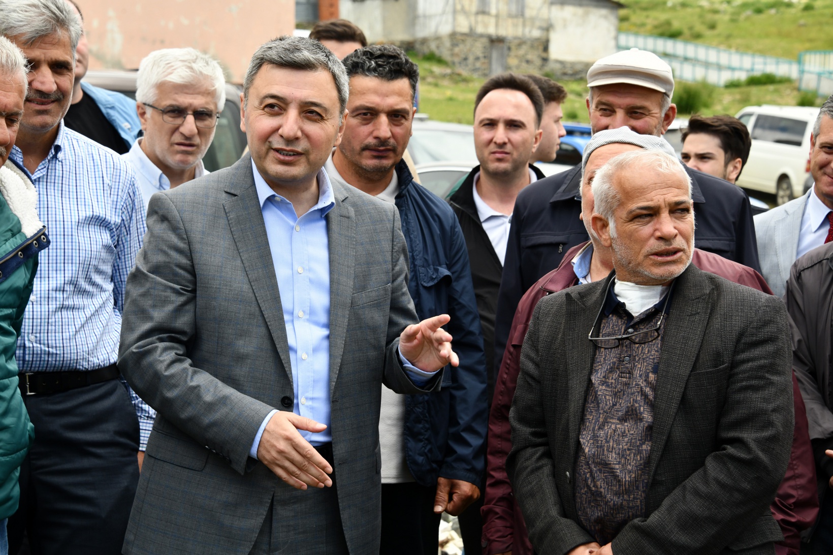 Vali Tanrısever Alçakdere ve Yağmurdere'de vatandaşlarla buluştu 33