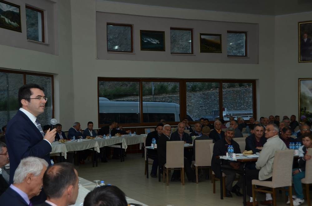 Kürtün’de geniş katılımlı iftar programı 13