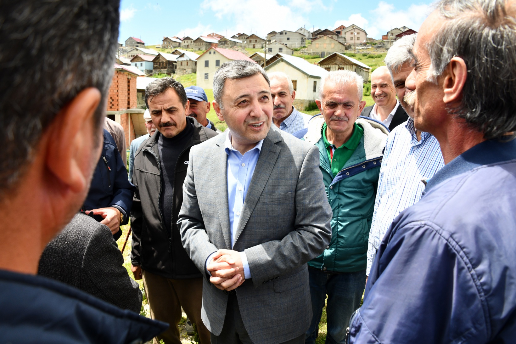 Vali Tanrısever Alçakdere ve Yağmurdere'de vatandaşlarla buluştu 11