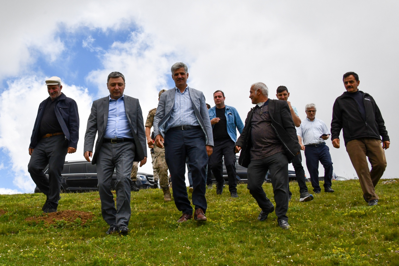 Vali Tanrısever Alçakdere ve Yağmurdere'de vatandaşlarla buluştu 37