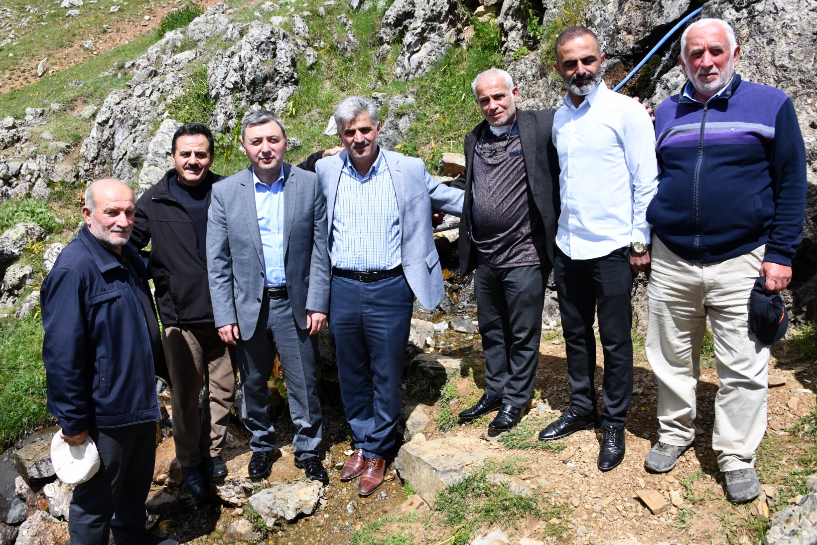 Vali Tanrısever Alçakdere ve Yağmurdere'de vatandaşlarla buluştu 42