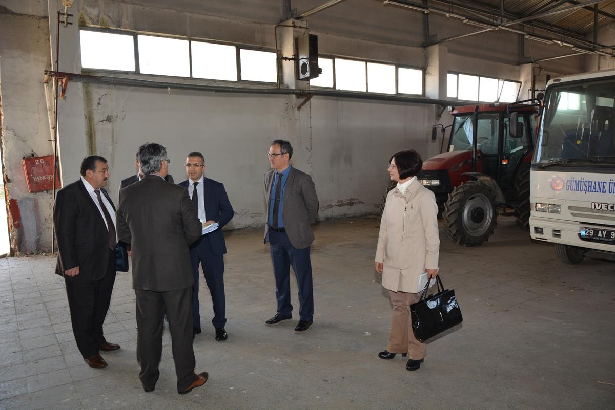 Kelkit Organik Tarım Uygulama ve Araştırma Merkezinde inceleme 4