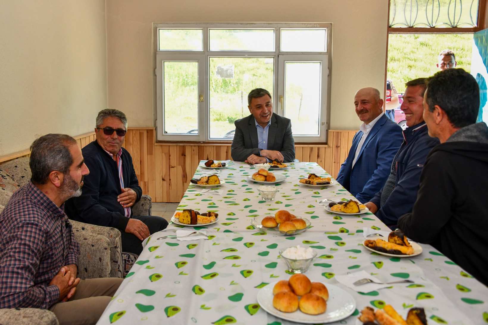 Vali Tanrısever Alçakdere ve Yağmurdere'de vatandaşlarla buluştu 9