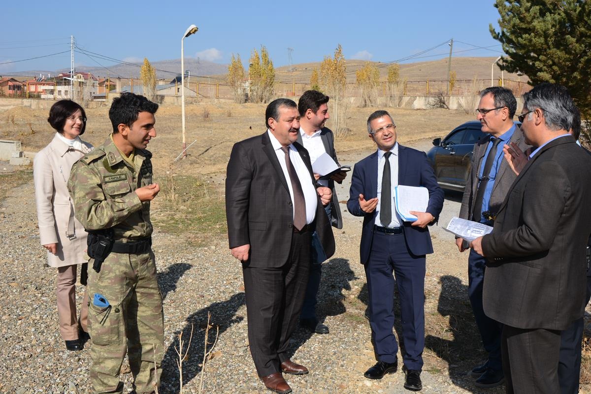 Kelkit Organik Tarım Uygulama ve Araştırma Merkezinde inceleme 6