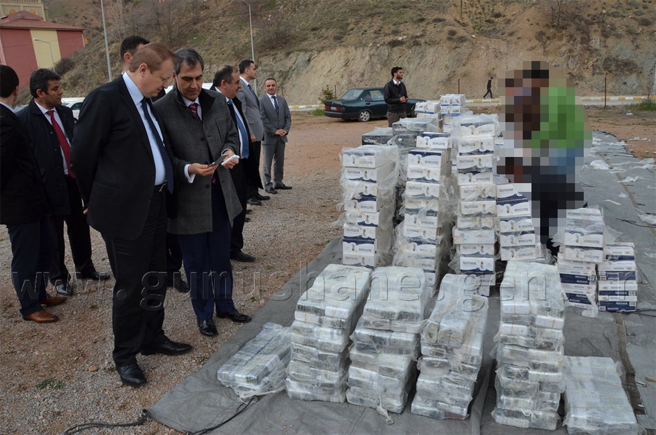 Bordür Taşı İçinde Sigara ve Cep Telefonu Kaçakçılığını da Gördük 9