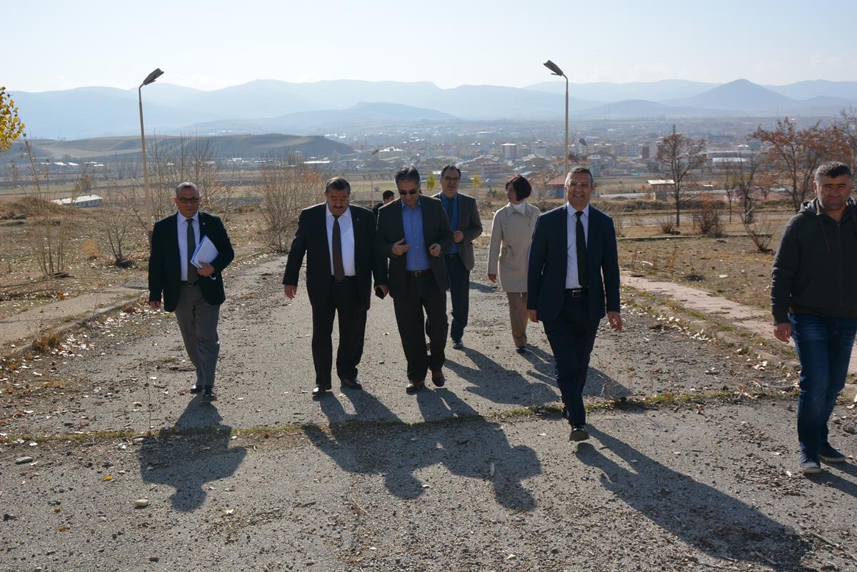 Kelkit Organik Tarım Uygulama ve Araştırma Merkezinde inceleme 9