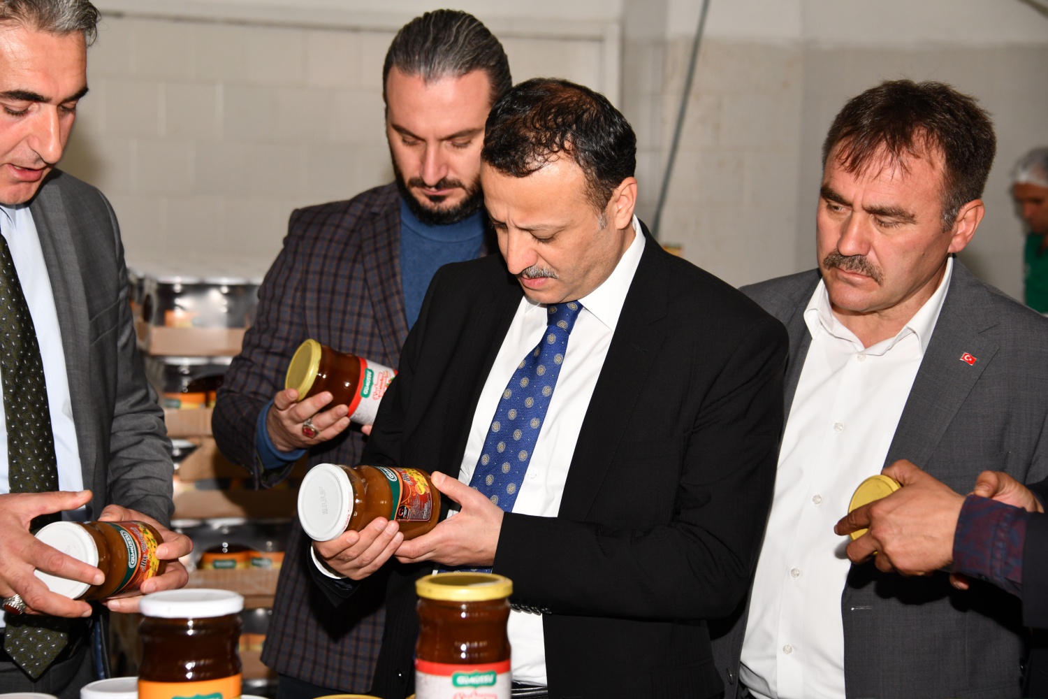 Vali Taşbilek Gümüşsu’da 9