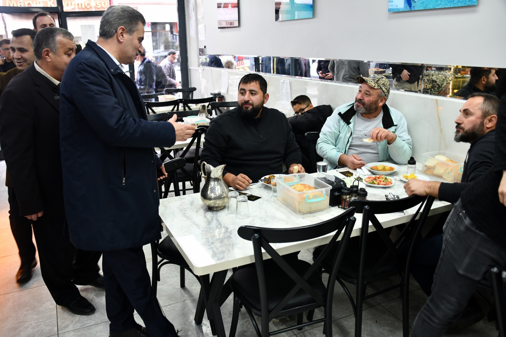 Vali Baruş Kelkit'te vatandaşlarla bir araya geldi, projeleri yerinde inceledi 2