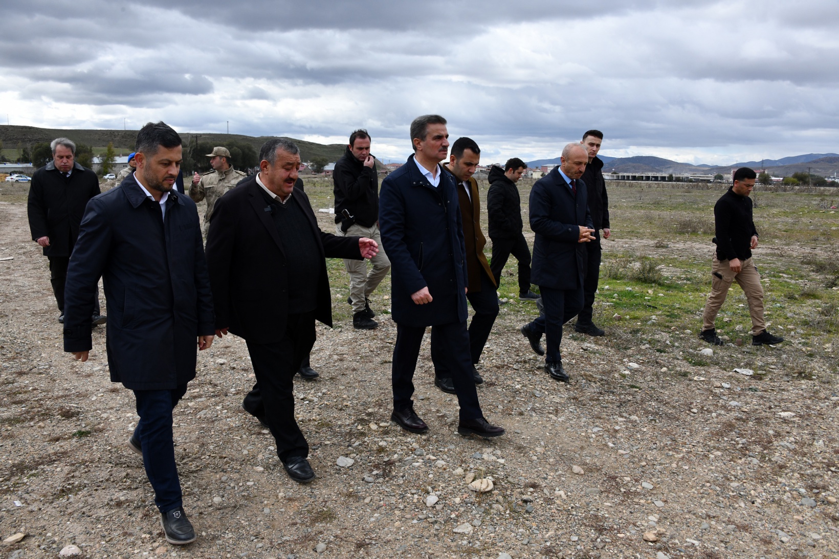 Vali Baruş Kelkit'te vatandaşlarla bir araya geldi, projeleri yerinde inceledi 10