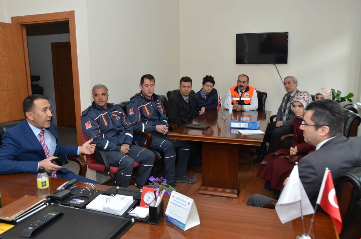 Vali Memiş'ten kurum ziyaretleri 5