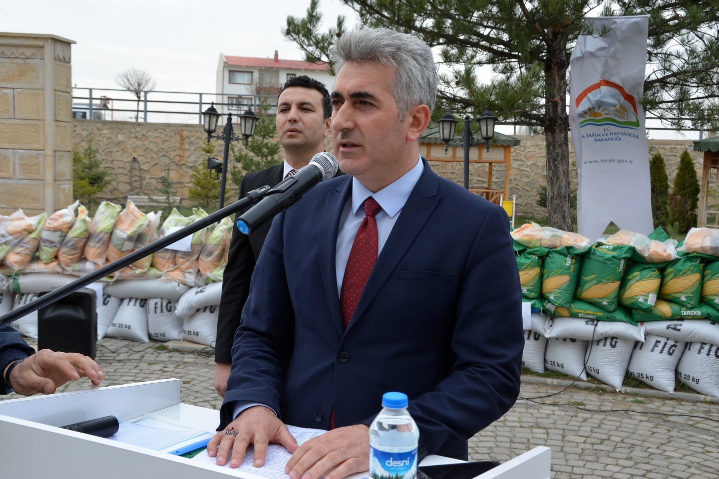 Gümüşhane’de çiftçilere 102,3 ton yem bitkisi tohumu dağıtıldı 20