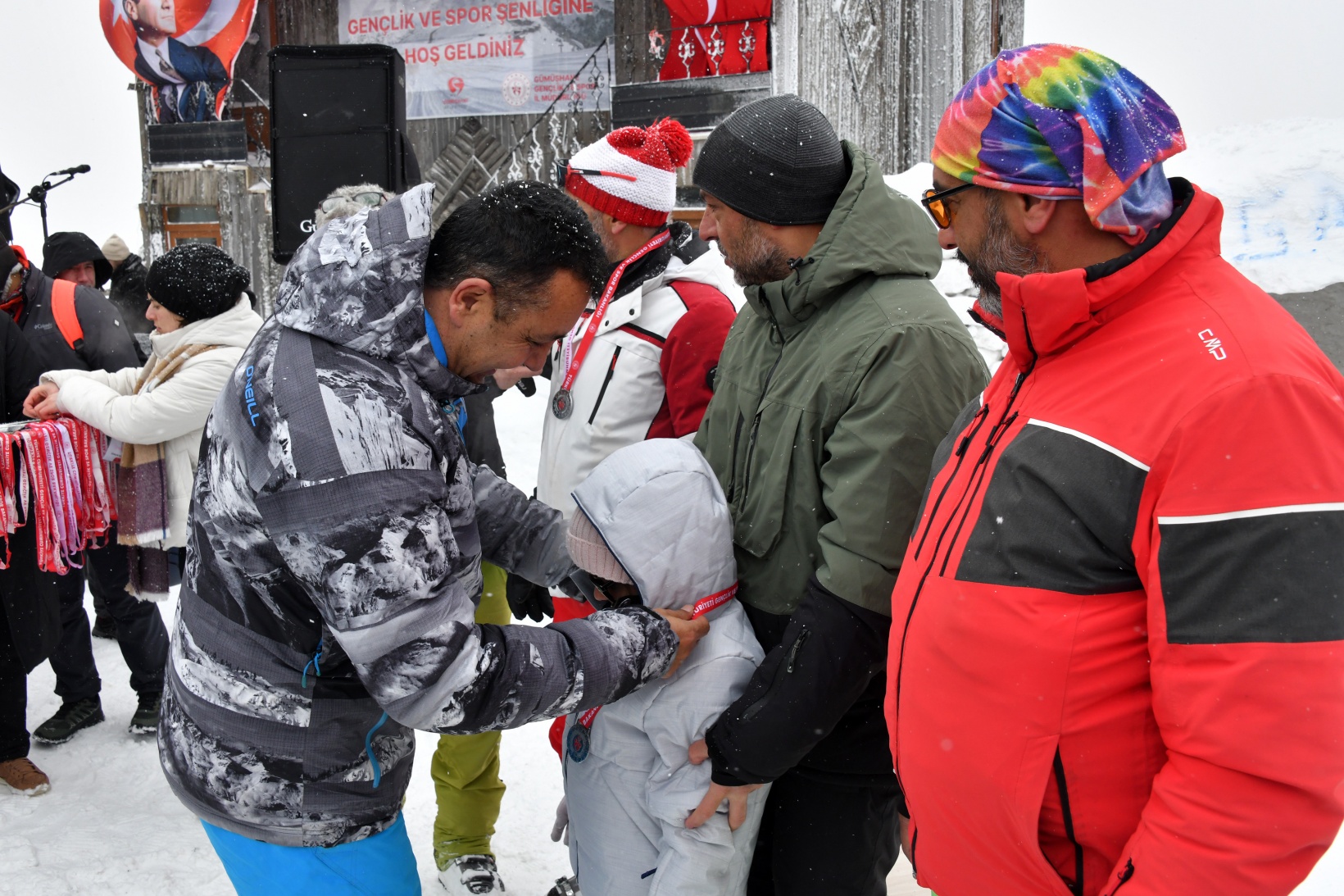 Zigana Dağında 15. Kış Şenliği coşkusu 60