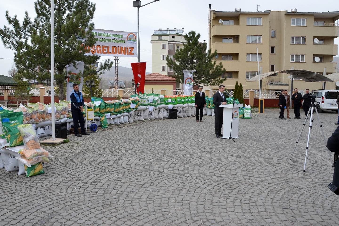Gümüşhane’de çiftçilere 102,3 ton yem bitkisi tohumu dağıtıldı 27