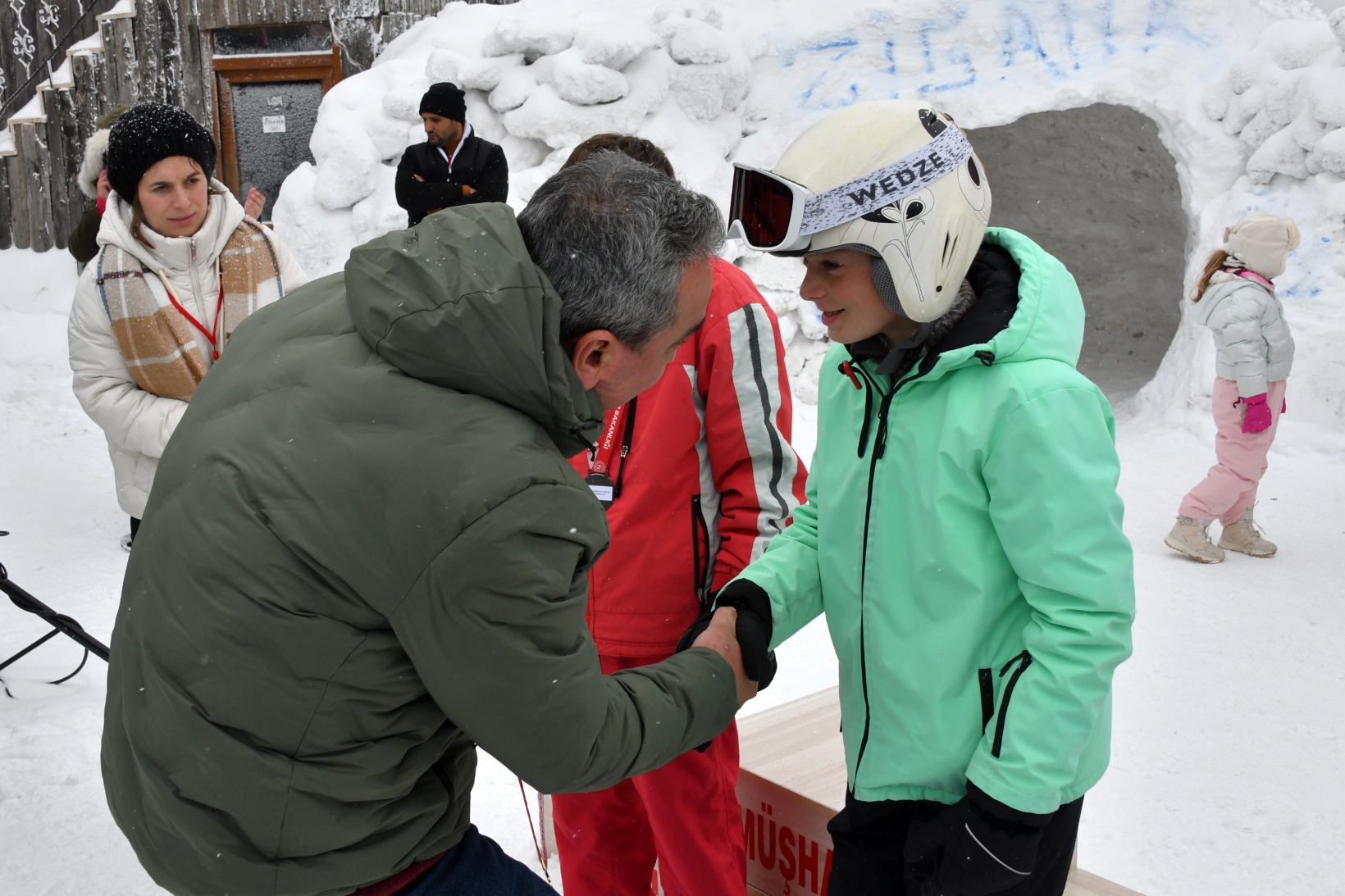 Zigana Dağında 15. Kış Şenliği coşkusu 32